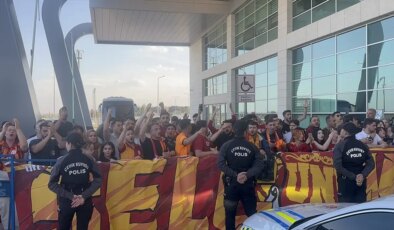 Galatasaray, Türkiye Kupası Yarı Finali için Konya’ya Geldi