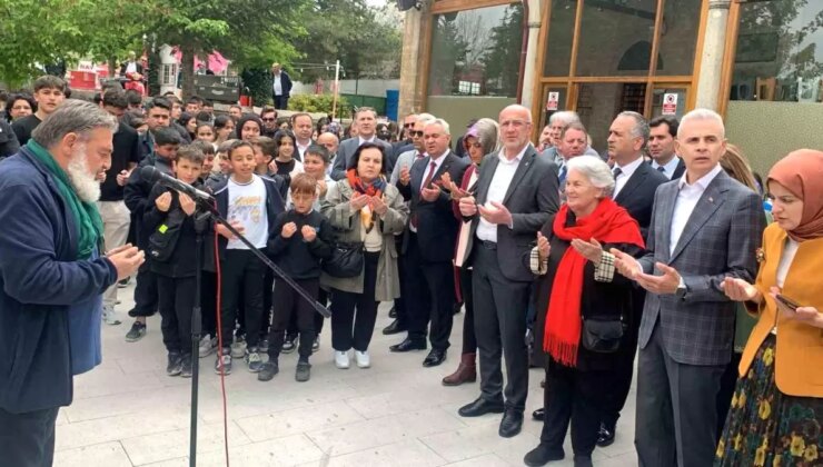 Hazreti Mevlana’nın 797. Yıl Dönümünde Barış Yürüyüşü Düzenlendi
