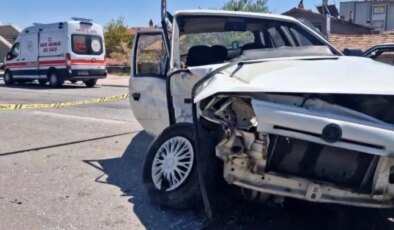 Konya’da Ambulans ve Otomobil Çarpıştı: 2 Yaralı