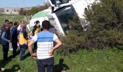 Konya’da Beton Mikseri Devrildi, İki Kişi Yaralandı