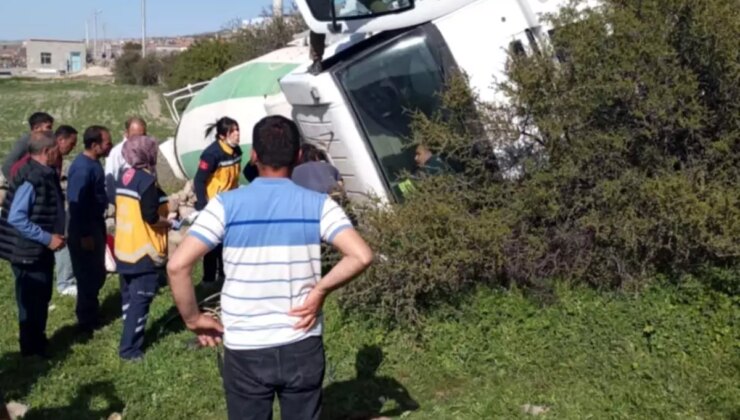 Konya’da Beton Mikseri Devrildi, İki Kişi Yaralandı