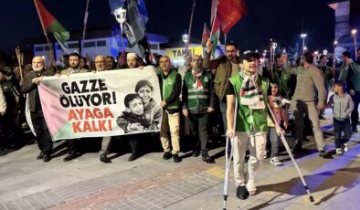 Konya’da Gazze İçin Protesto Yürüyüşü Düzenlendi