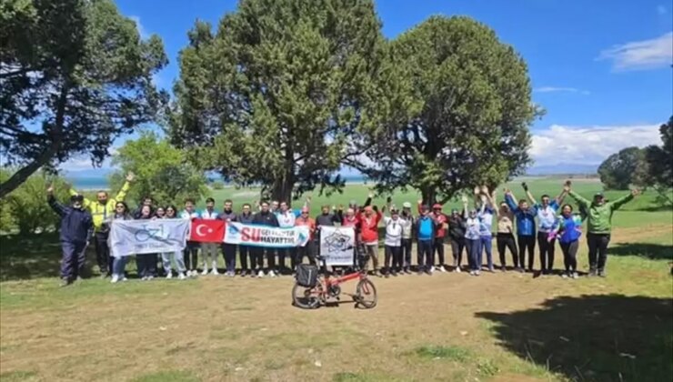 Beyşehir Gölü’nde Kuraklığa Dikkat Çekmek İçin Bisiklet Etkinliği