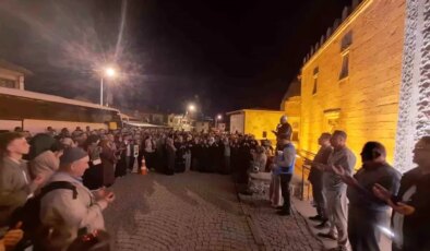 Beyşehir’den Hacı Adayları Mukaddes Topraklara Uğurlandı