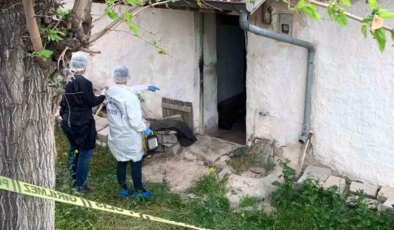 Karaman’da 75 Yaşındaki Kadın Evinde Ölü Bulundu