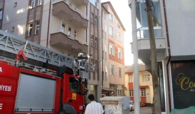 Konya’da Yaşlı Çiftin Kapı Açmaması Ekipleri Alarma Geçirdi
