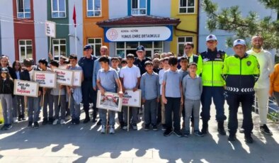 Konya’nın Hüyük İlçesinde Trafik Haftası Etkinlikleri Düzenlendi