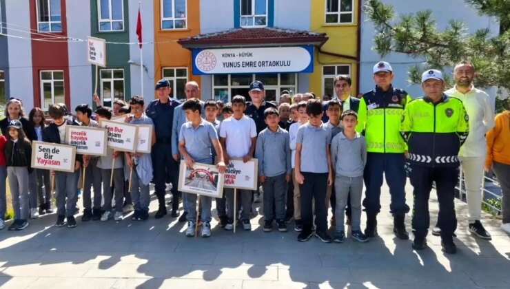 Konya’nın Hüyük İlçesinde Trafik Haftası Etkinlikleri Düzenlendi