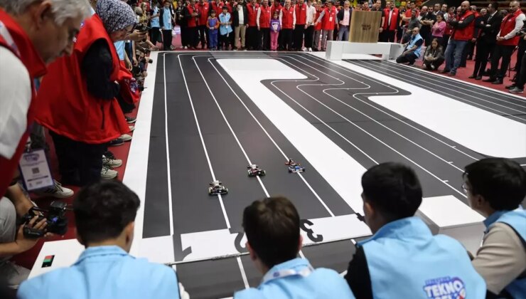 TEKNO-SEL 2025 Teknoloji ve Robot Yarışması Başladı