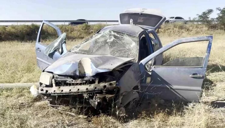 Aksaray’da Takla Atan Otomobilin Sürücüsü Ufak Sıyrıklarla Kurtuldu