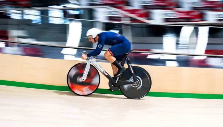 Konya Velodromu’nda Tarihi Hız Rekoru: Matthew Richardson 8.857 Saniyeyi Aşarak Yeni Rekor Kırdı