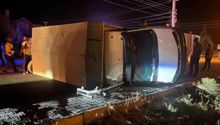 Konya’da Trafik Kazası: 2 Yaralı