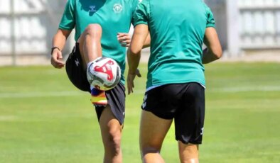 Konyaspor Göztepe Maçı Hazırlıklarını Tamamladı