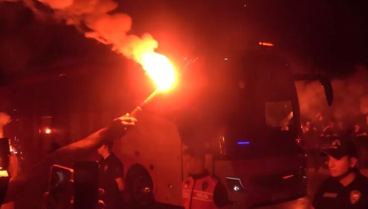 A Milli Futbol Takımı, İspanya Maçı İçin Konya’ya Geldi