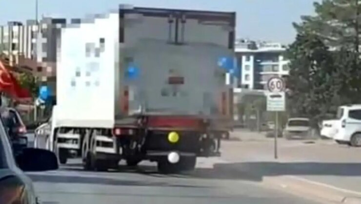 Konya’da Balonlarla Süslü Kamyonun Tehlikeli Seyiri Kamerada