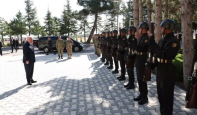 Milli Savunma Bakanı Yaşar Güler, Konya’da Eğitim ve Faaliyet Yılı Açılış Töreni’ne Katıldı